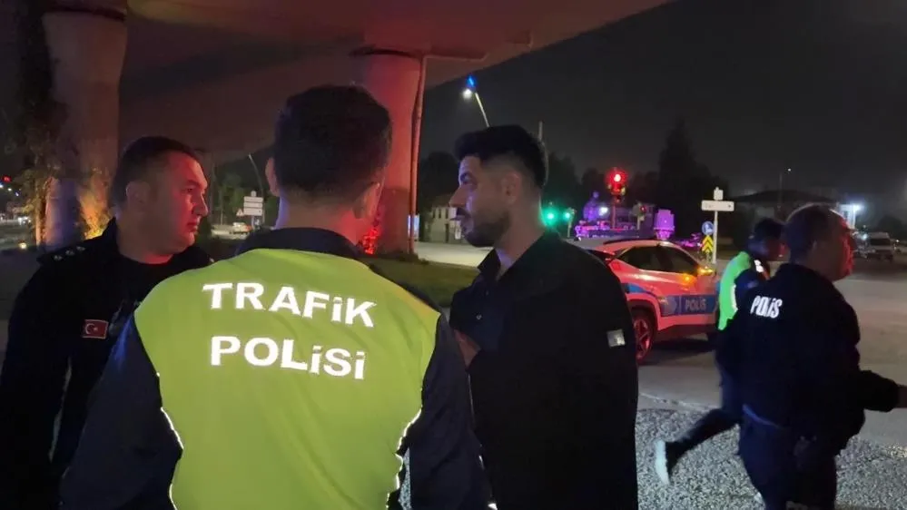 Ayrıntılar Netleşti: Kayseri’de ‘dur’ ihtarına uymadı! Kaza yapmış halde yakalandı: 255 bin lira ceza kesildi