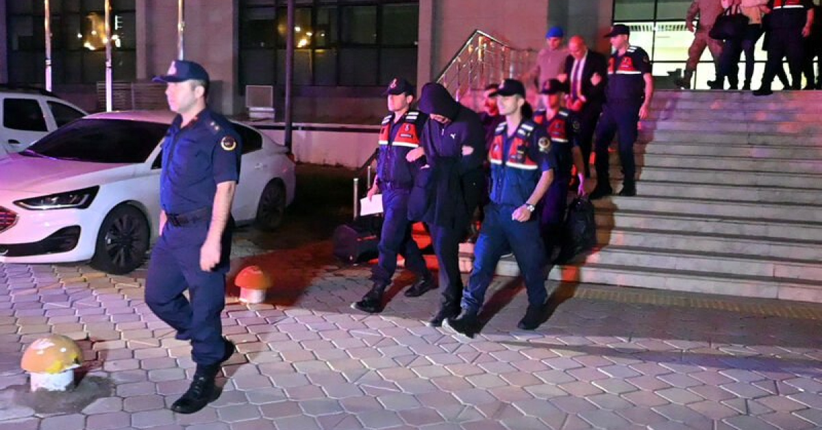 Gündemden Son Bilgiler: Yahşihan Belediyesi'ne yolsuzluk operasyonu: 15 tutuklama: Gelişmeler Takip Ediliyor