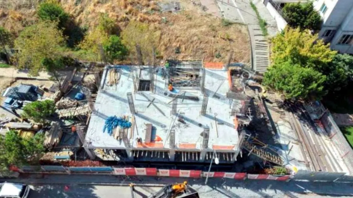 Gündemden Son Bilgiler: Esenyurt'ta sağlık yatırımları büyüyor! 11 Yeni Aile Sağlığı Merkezi'nin yapımına başl