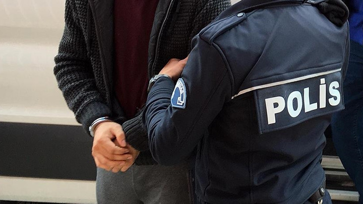 Gündemden Son Bilgiler: Ankara'da polis memurunu darbeden 4 şüpheli hakkında tutuklama kararı verildi - Son Da