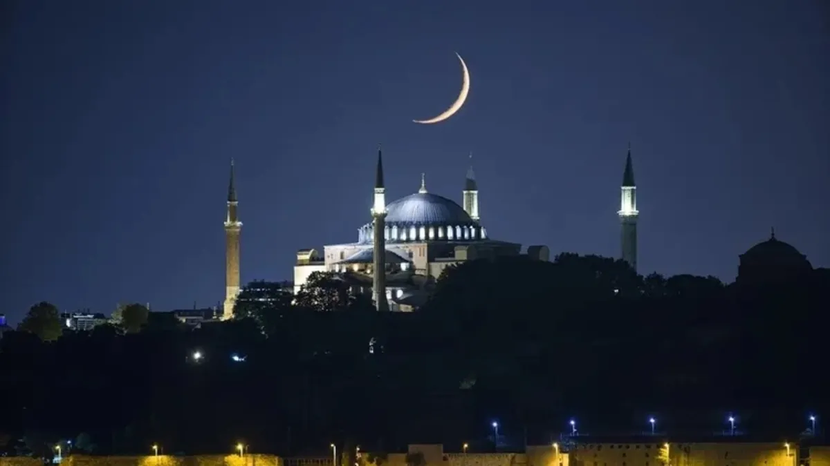 Ayrıntılar Netleşti: ÜÇ AYLAR TAKVİMİ 2026-2027: Diyanet ile üç aylar ne zaman başlıyor? Recep, Şaban ve Ramaz