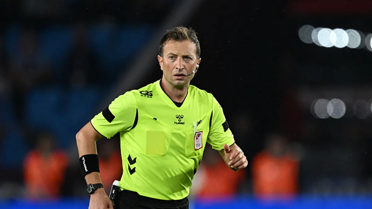 "Hakemler dosyası" soruşturmasında yeni gelişme: Süper Lig Hakemi Yasin Kol yakalanarak gözaltına sevk edildi: