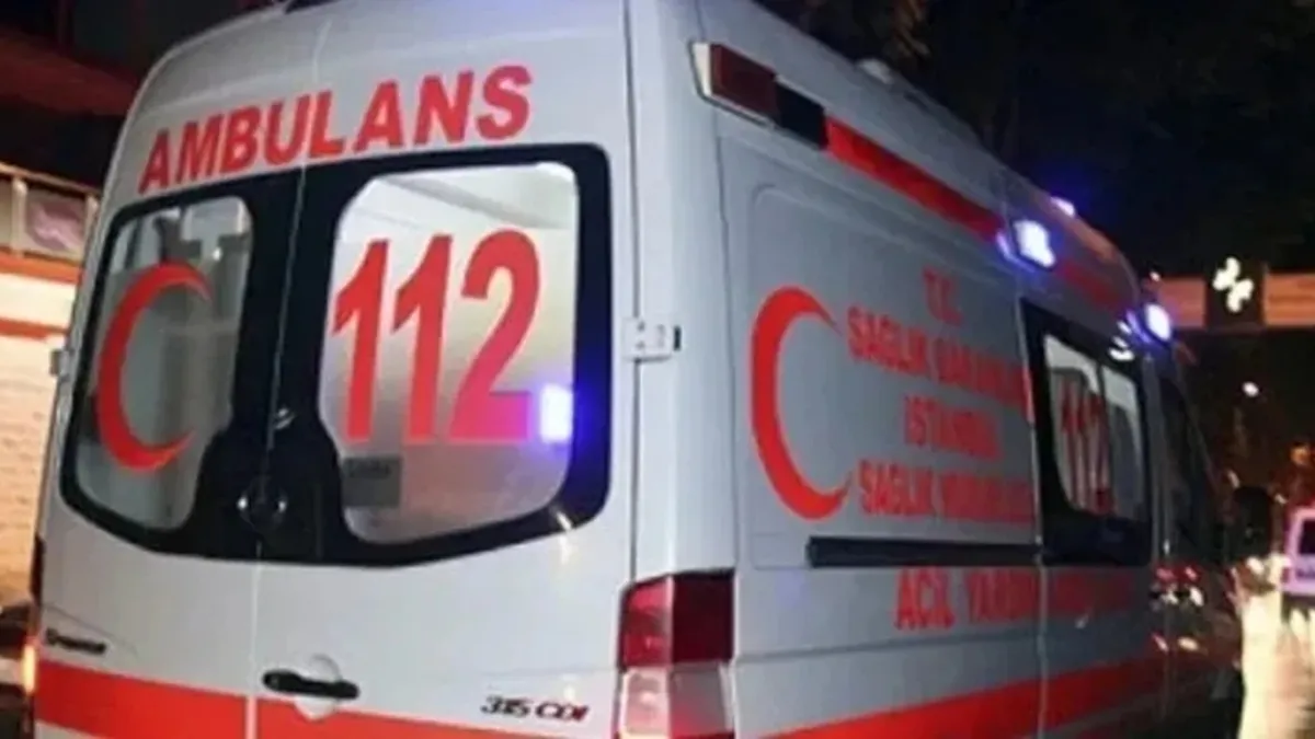 Otomobil ile elektrikli motosiklet çarpıştı: Anne yaşamını yitirdi, oğlu ağır yaralandı: Gelişmeler Takip Edil