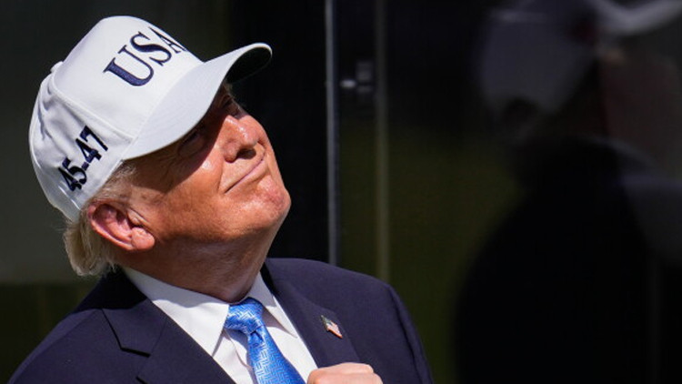 Gündemden Son Bilgiler: Trump, Avrupa ile dizel yakıt anlaşmasını kamuoyuna ilan etti: Stoklar piyasa sürülece