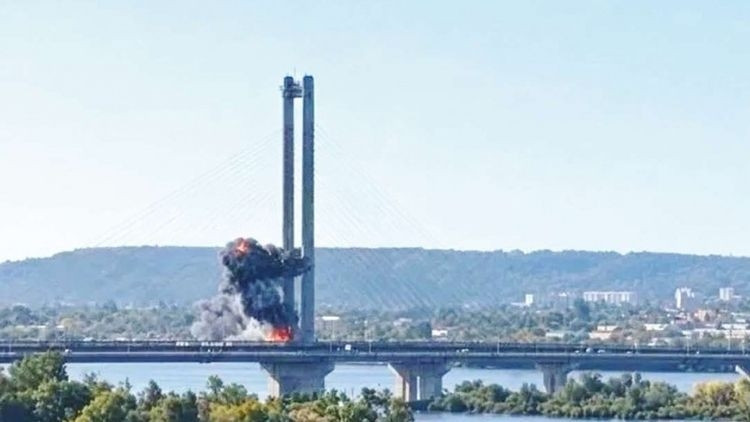 Ruslar üç günde iki köprü vurdu… Hedef Kiev’i yaşanmaz hale getirmek | İşte Tüm Ayrıntılar