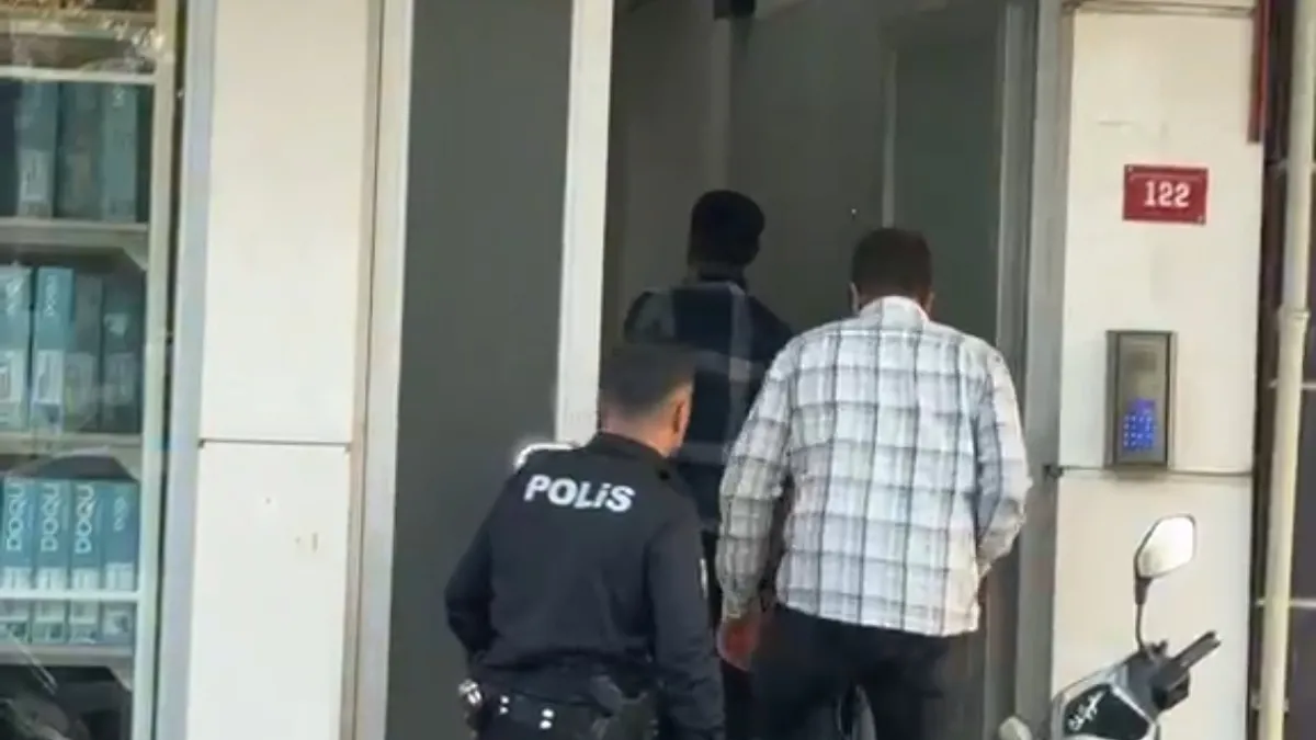 Gündemden Son Bilgiler: Adıyaman’da bir kişi evinde ölü bulundu: Gelişmeler Takip Ediliyor