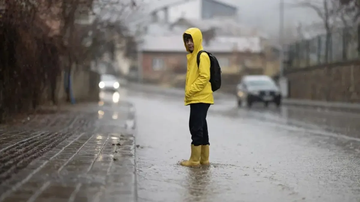 Son Gelişme: Kocaeli'de yarın okullar tatil mi? 16 Ekim Cuma için Valilik açıklama yaptı!: Gelişmeler Takip Ed