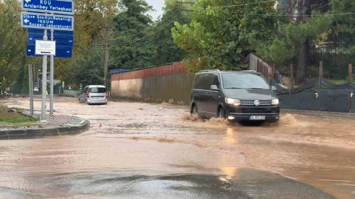 Ayrıntılar Netleşti: Kocaeli Valiliği kamuoyuna ilan etti! Hava koşullarının şiddetini arttırması üzerine eğit