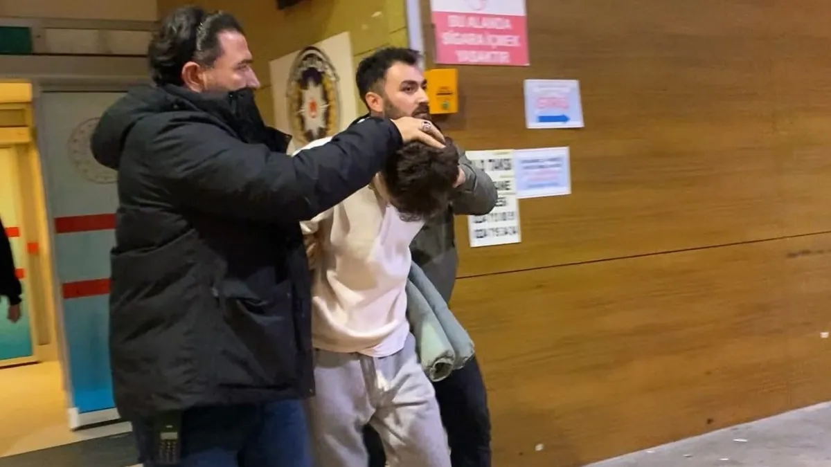Kritik Açıklama: Gençlerin kız kavgasında kan aktı! 1 kişi öldü 2 kişi yaralandı ve Merak Edilenler