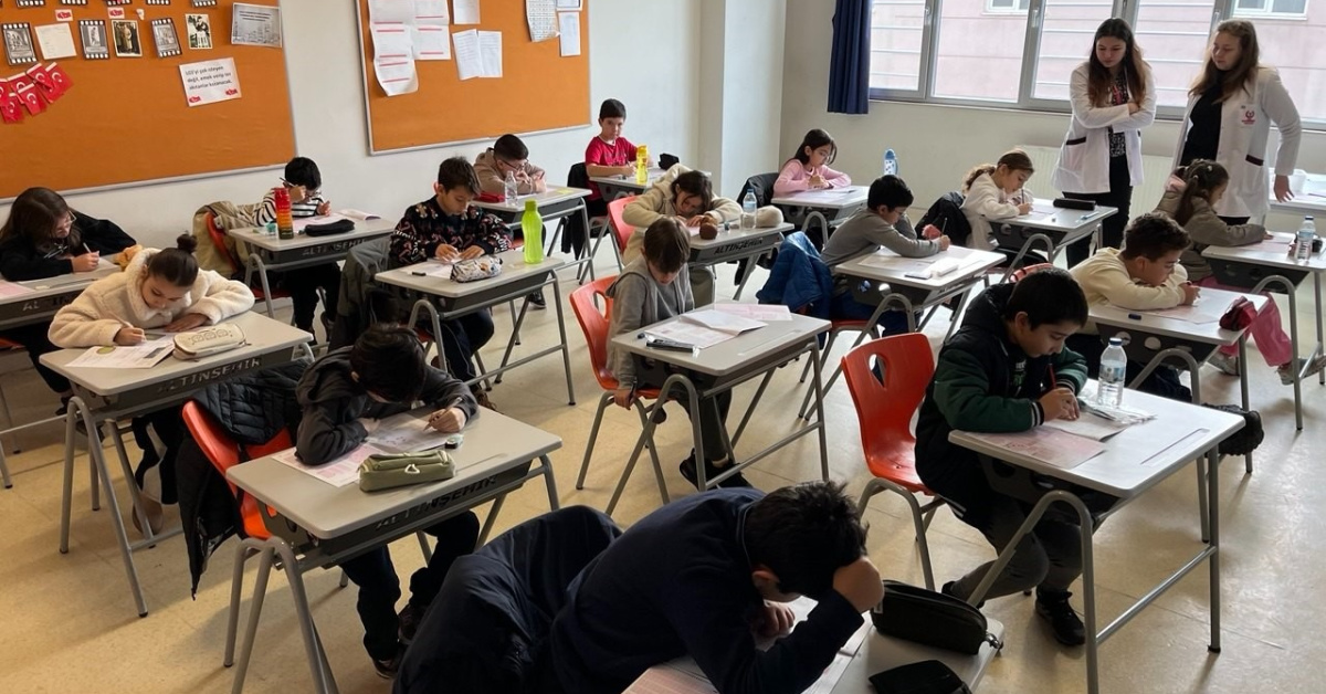 MEB'den, ortak yazılı sınav sistemi kılavuzu ve Merak Edilenler