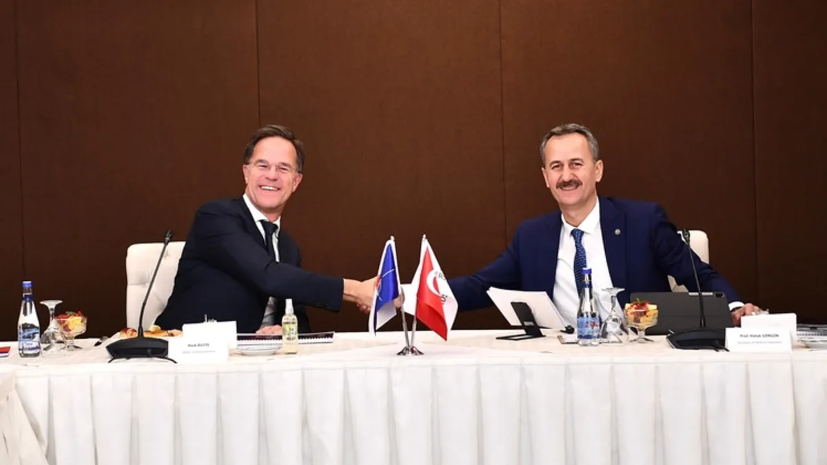 Sıcak Gündem: Türkiye, Katar, Pakistan ve Endonezya arasında savunma sanayii iş birliği mutabakat zaptı Doha’d
