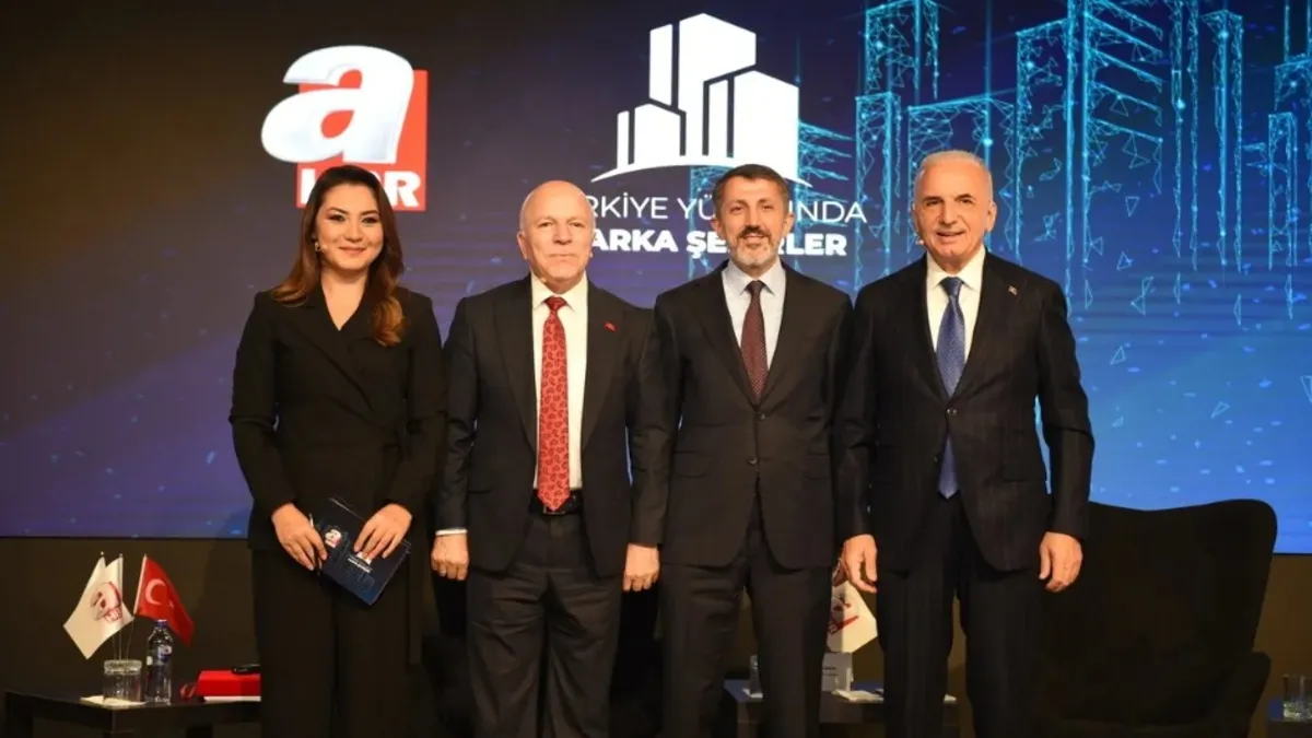 Sıcak Gündem: Yerel yönetimler Turkuvaz Medya'da buluştu! Türkiye Yüzyılında Marka Şehirler Zirvesi'nde gelece