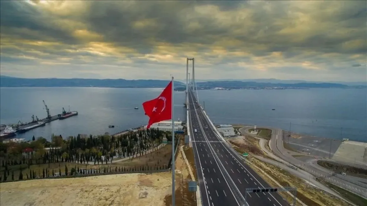 Gündemden Son Bilgiler: Osmangazi Köprüsü'nde o istikamet trafiğe kapatılacak! "Türkiye Yüzyılı Koşusu" | İşte