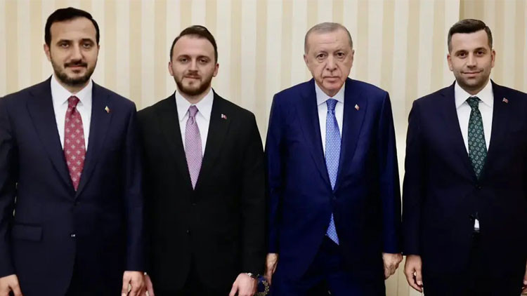 Sıcak Gündem: Cumhurbaşkanı Erdoğan, Üsküdar ve Ataşehir Belediye Başkan Vekilleri'ni kabul etti | İşte Tüm Ay