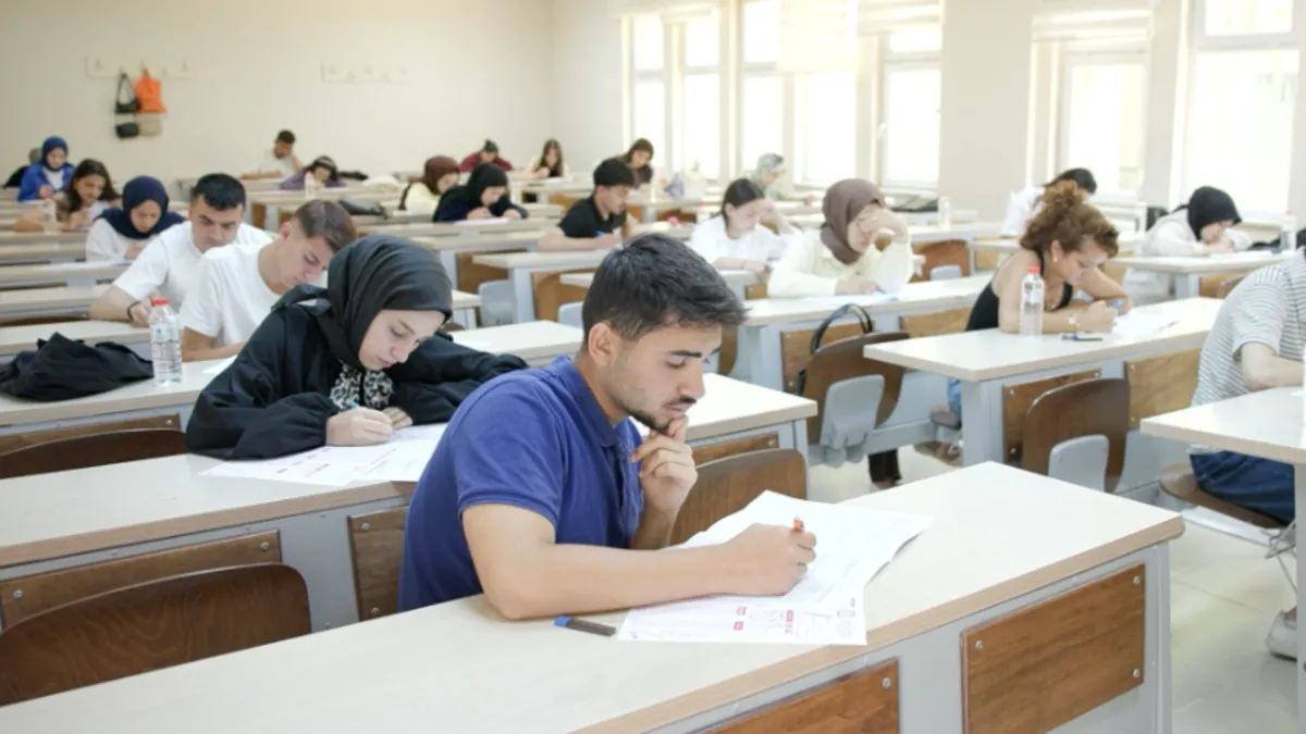 Son Gelişme: Hukuk eğitiminde sınavlara muhakeme vurgusu! YÖK Başkanı Erol Özvar'ın uyarısı yankı buldu ve Mer