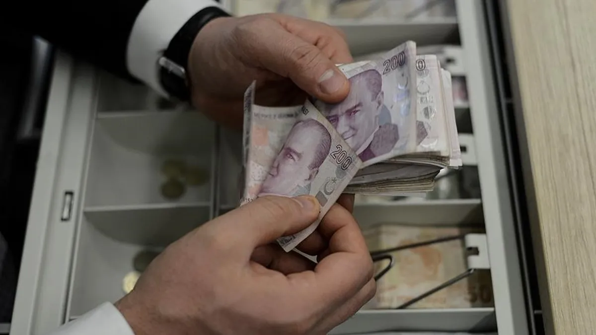 Ayrıntılar Netleşti: Emekli zammı son gelişmeler: 2027 SSK, Bağ-Kur en düşük emekli maaşı ne kadar olacak? - S