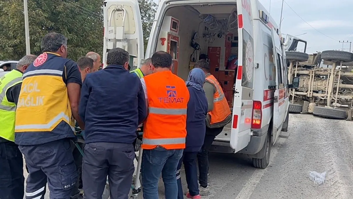 Gündemden Son Bilgiler: Çorum’da iki araç çarpıştı: 1 yaralı: Gelişmeler Takip Ediliyor