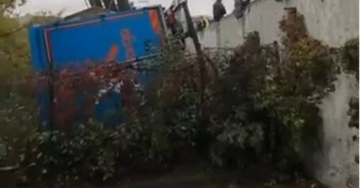 Son Gelişme: TIR karşı şeride geçti! Yaralılar var | İşte Tüm Ayrıntılar