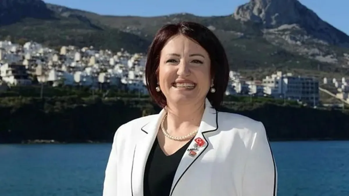 Kritik Açıklama: Yeni Parti’den istifa eden Karaburun Belediye Başkanı İlkay Girgin Erdoğan: “Onurumu korumayı
