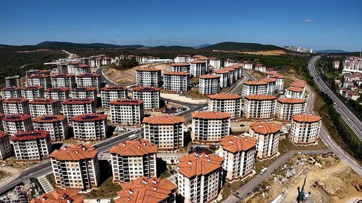 Son Gelişme: 5 ilde TOKİ başvuru dolandırıcılığı operasyonu: 8 kişi gözaltında!: Gelişmeler Takip Ediliyor