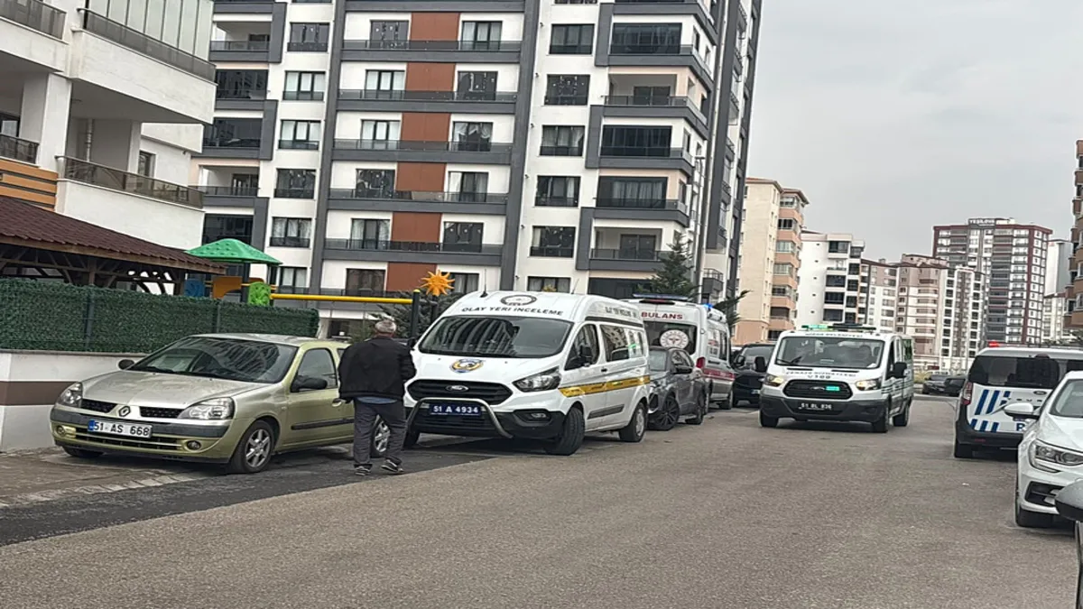 Niğde’de genç kızın feci sonu: Çatı katında ölü bulundu! | İşte Tüm Ayrıntılar