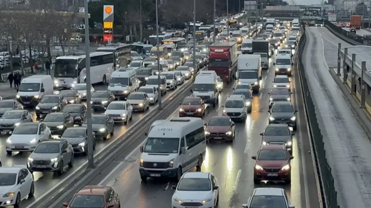 Son Gelişme: İstanbul’da 29 Ekim’de hangi yollar trafiğe kapatılacak? ve Merak Edilenler