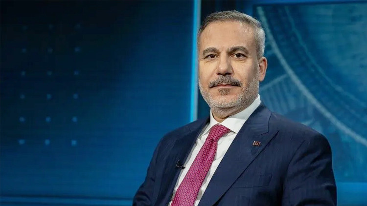 Gündemden Son Bilgiler: Dışişleri Bkaanı Hakan Fidan, TDT Zirvesi'ne ev sahipliği yapacak: Gelişmeler Takip Ed