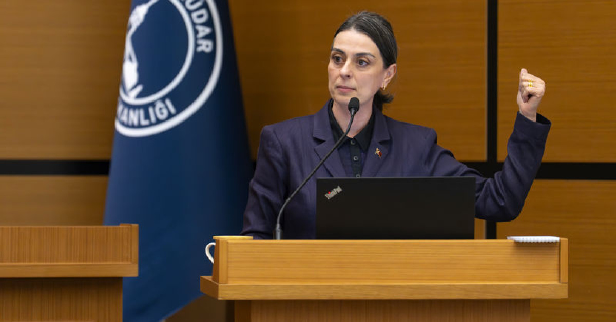 Sıcak Gündem: Sinem Dedetaş'a ev hapsi kararı: Gelişmeler Takip Ediliyor