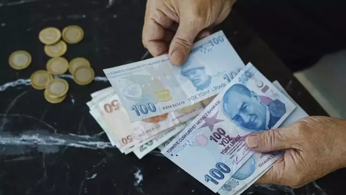 Gündemden Son Bilgiler: Emekli zammı netleşiyor: Gözler enflasyon verilerinde! Ocak 2027'de en düşük emekli ma