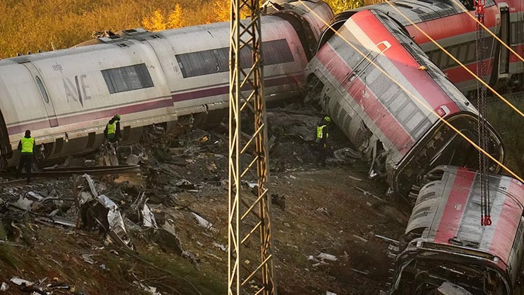 Gündemden Son Bilgiler: İspanya'daki faciada 74 kişi ölmüştü: Çarpışma anındaki hızı resmen duyuruldu ve Merak