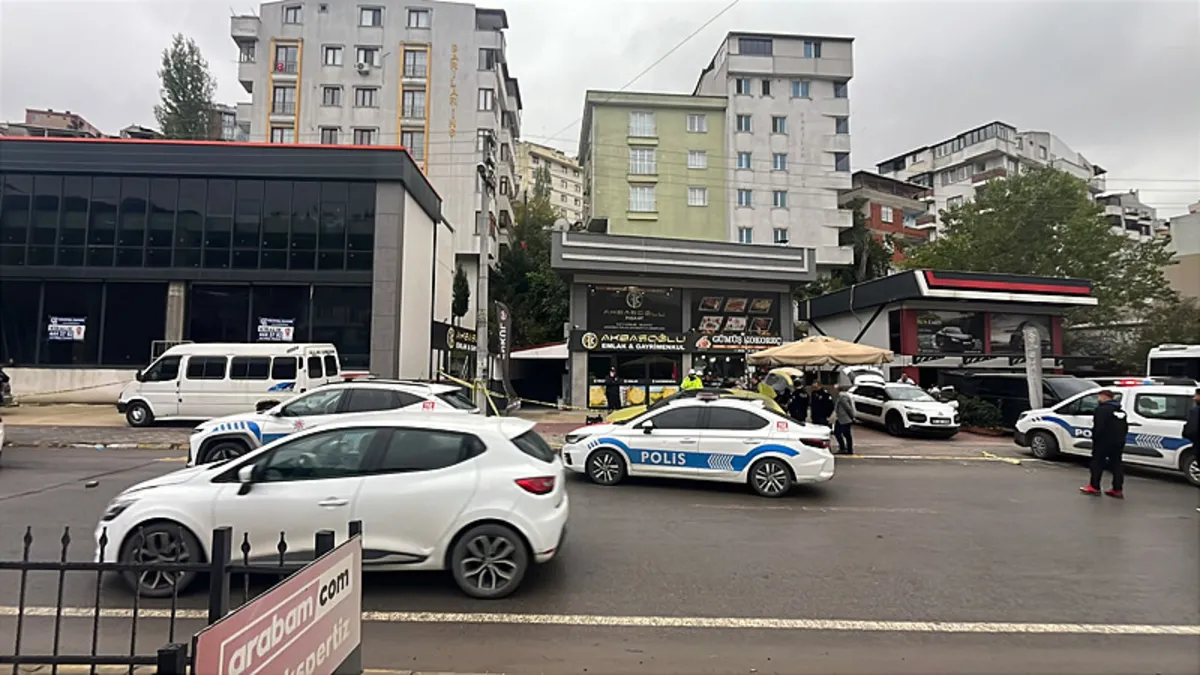 Gebze’de emlak dükkanında silahlı kavga: 1 kişi öldü!: Gelişmeler Takip Ediliyor