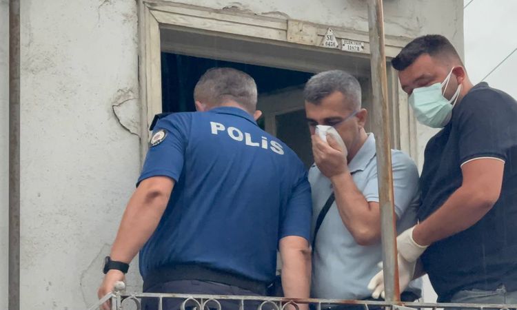 Gündemden Son Bilgiler: Ağır koku acı gerçeği ortaya çıkardı: 73 yaşındaki adam evinde ölü bulundu - Son Dakik