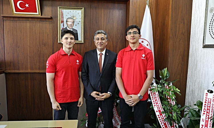 Ağrı BİLSEM öğrencileri TEKNOFEST 2026 Sosyal İnovasyon'da 22 takım arasına girdi