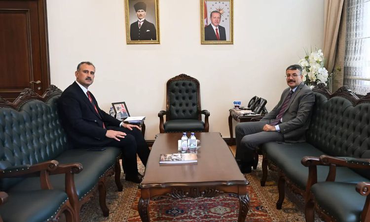 Kritik Açıklama: Ağrı Valisi Dr. Önder Bozkurt, Ankara’da bir dizi üst düzey ziyarette bulundu - Son Dakika Ha