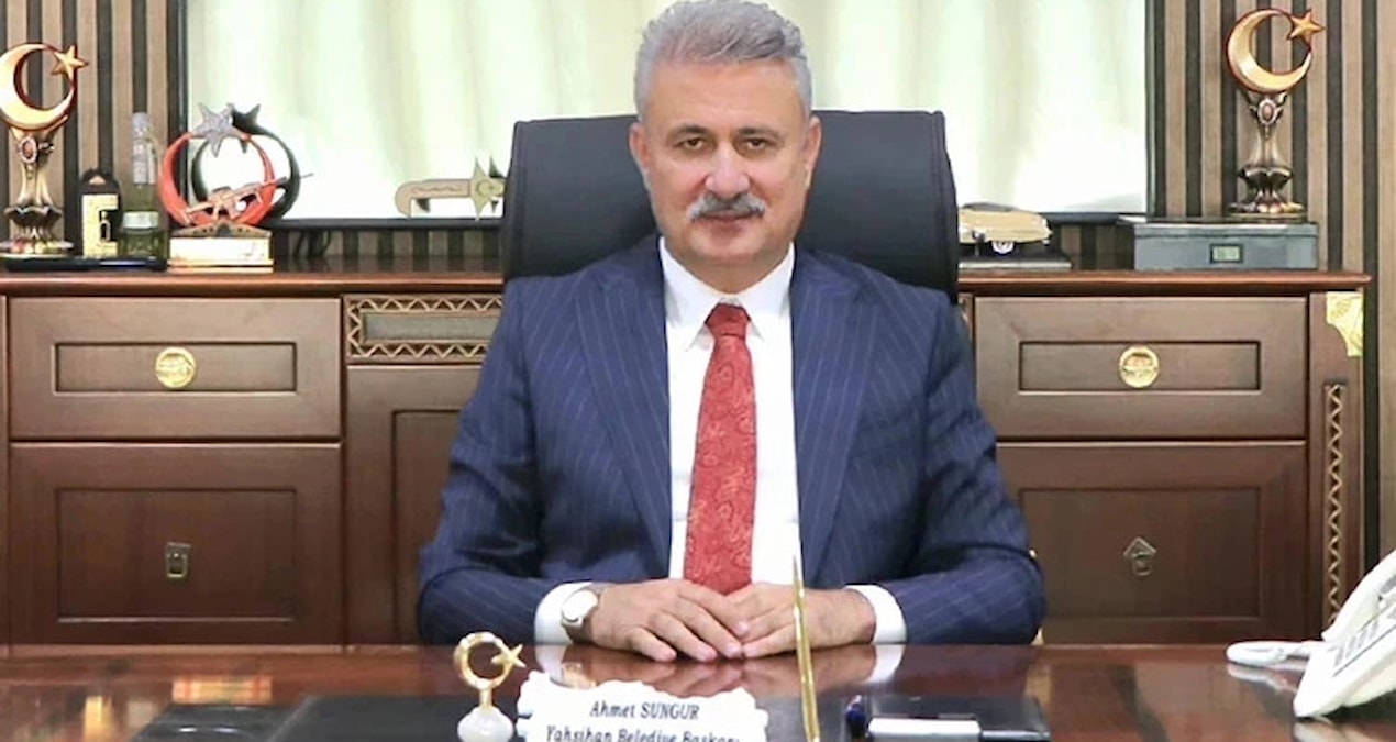 Kritik Açıklama: AKP'li başkanın da yargılandığı 'yolsuzluk' davasında tutuklu kalmadı; tüm sanıklara tahliye