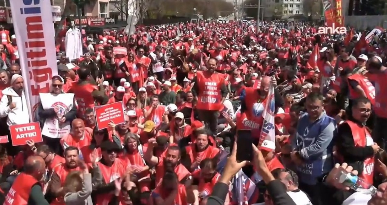 AKP’li Şamil Tayyar’dan provokatif paylaşım: Sokağa çıkan öğretmenleri açık açık tehdit etti - En Son Haber |
