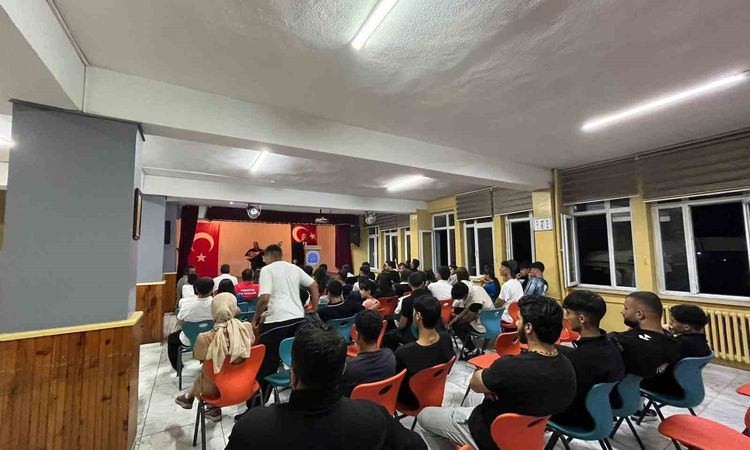 Gündemden Son Bilgiler: Akyaka’da rafting sporcularına aşık geleneğiyle unutulmaz gece - Haberleri ve Merak Ed