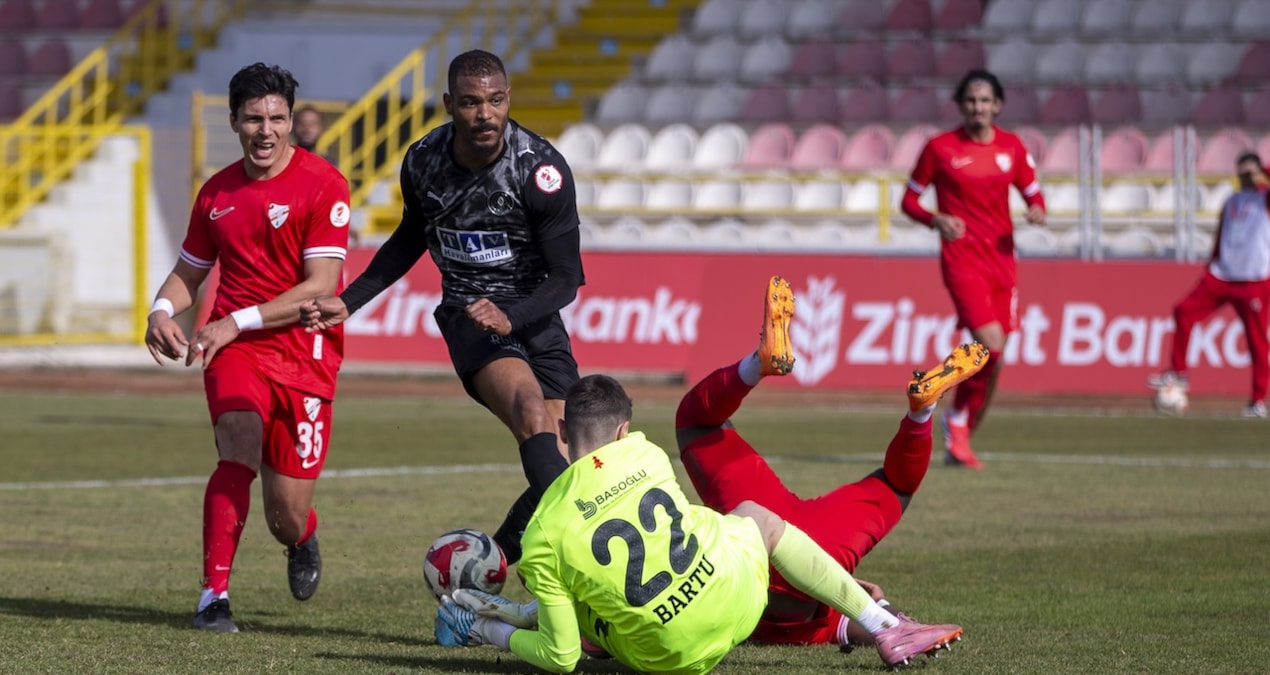 Gündemden Son Bilgiler: Alanyaspor ikinci yarı açıldı! Boluspor'u farklı geçti - Son Dakika Haberleri | İşte T