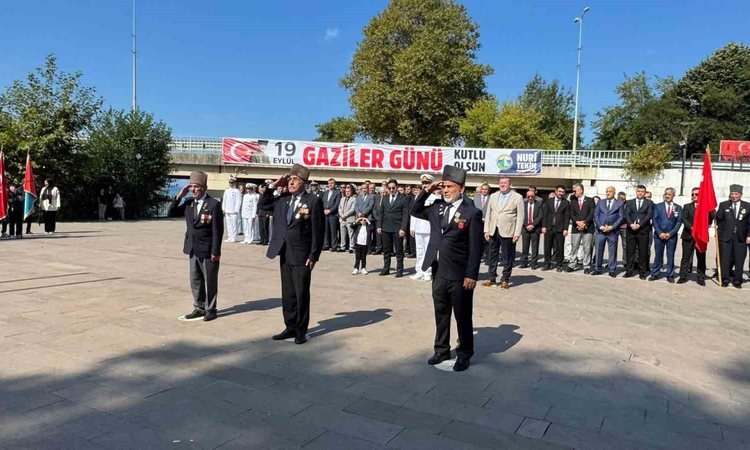 Alaplı’da 19 Eylül Gaziler günü törenle kutlandı