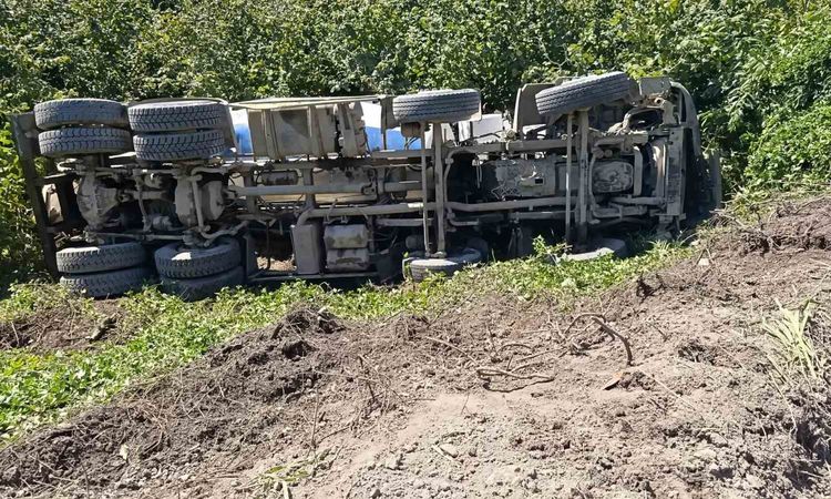 Ayrıntılar Netleşti: Alaplı'da Beton Mikseri Şarampole Uçtu: 1 Yaralı - Son Dakika Haberleri - Son Dakika Bilg
