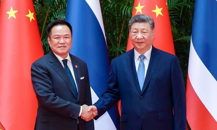 Gündemden Son Bilgiler: Albüm: Çin Cumhurbaşkanı Xi, Tayland Başbakanı Anutin ile Shanghai'da Görüştü - Haberl