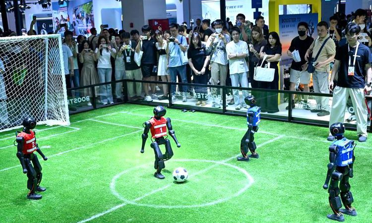 Son Gelişme: Albüm: Çin'in Shanghai Kentinde Düzenlenen Yapay Zeka Konferansına Robotlar Damga Vurdu - Son Dak