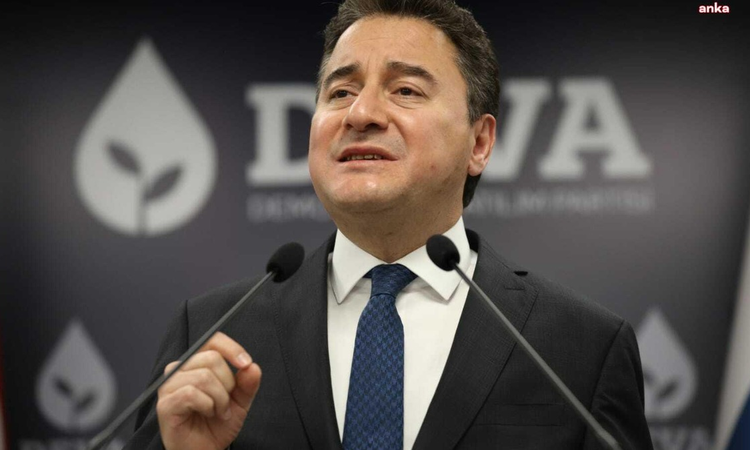 Ali Babacan, 10 Ekim katliamının 11. yılında 103 kişiyi andı, terörü lanetledi
