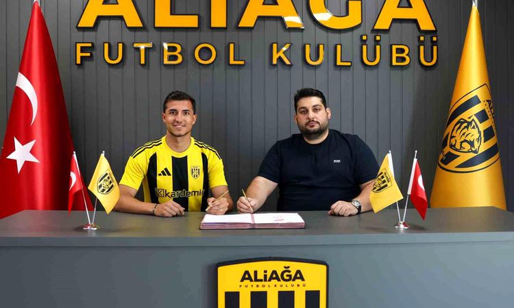 Aliağa FK signs Selim Ilgaz, Mustafa Yıldırım, and Caner Cavlan.