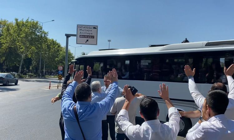 Alihan Kuriş suç örgütüne baskın: 32 tutuklama - Son Dakika Haberleri
