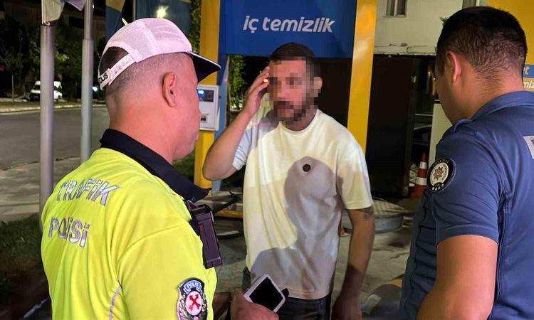 Sıcak Gündem: Alkollü Sürücü Kaçtı, Polis Yakaladı - Son Dakika Haberleri ve Merak Edilenler