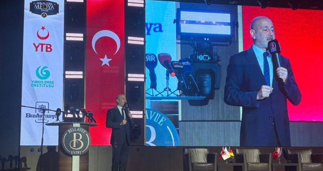 Ayrıntılar Netleşti: Almanya’daki Türk Zirvesi’nde İstiklal Marşı’mızı unuttular - En Son Haber