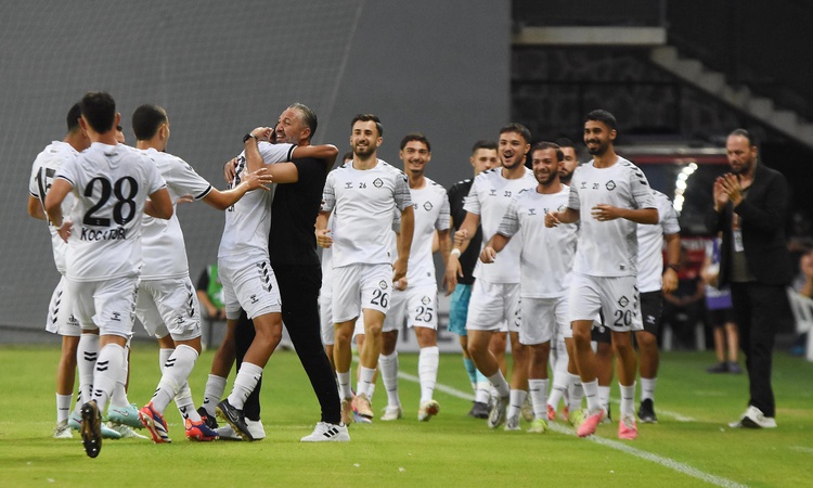 Altay, ilk 6 haftada 9 puanla geçen sezonki performansını geride bıraktı | İşte Tüm Ayrıntılar