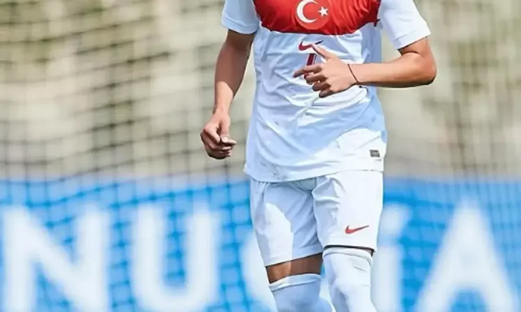 Ayrıntılar Netleşti: Altınordulu Bilal, Alanyaspor'da - Haberleri: Gelişmeler Takip Ediliyor