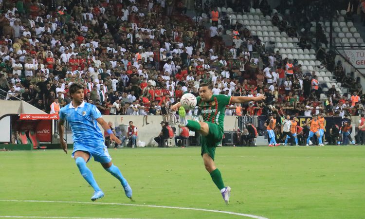 Son Gelişme: Amed Sportif Faaliyetler, Erzurumspor'u 3-0 Mağlup Etti - Haberleri: Gelişmeler Takip Ediliyor